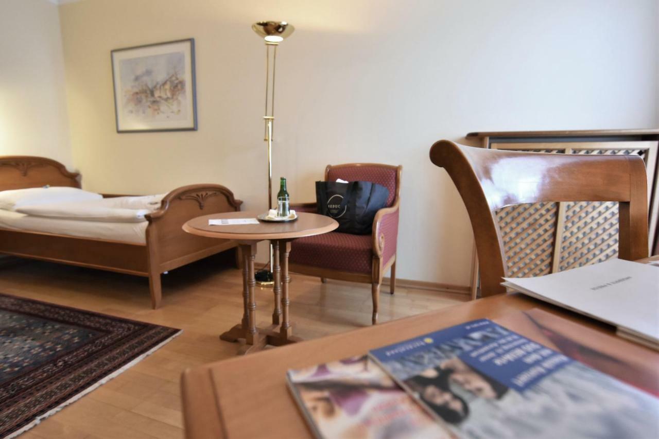 Reduce Hotel Thermal Adults Only บัด ทัทซ์มันน์สดอร์ฟ ภายนอก รูปภาพ
